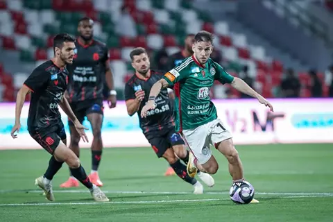 الدوري السعودي.. الاتفاق يجتاز الرياض بصعوبة